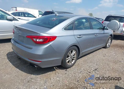 2017 Hyundai Sonata z USA, uszkodzony, nr VIN 5NPE24AF5HH507128